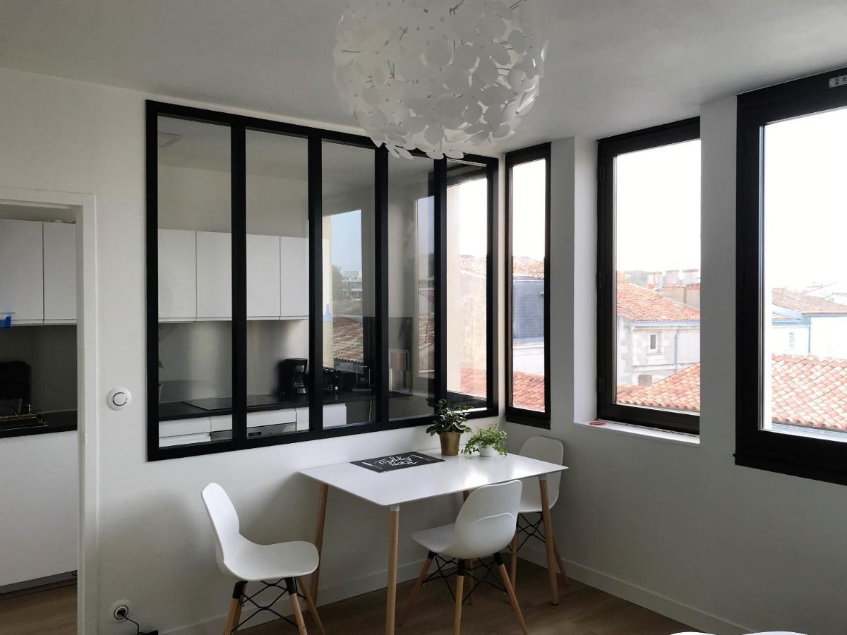 לה רושל Appartement Saint-Nicolas מראה חיצוני תמונה